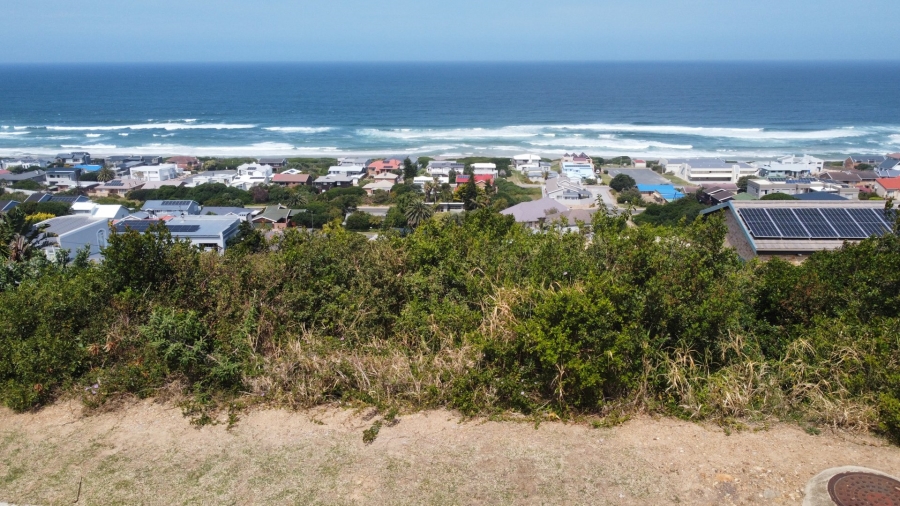  Bedroom Property for Sale in Outeniqua Strand Western Cape